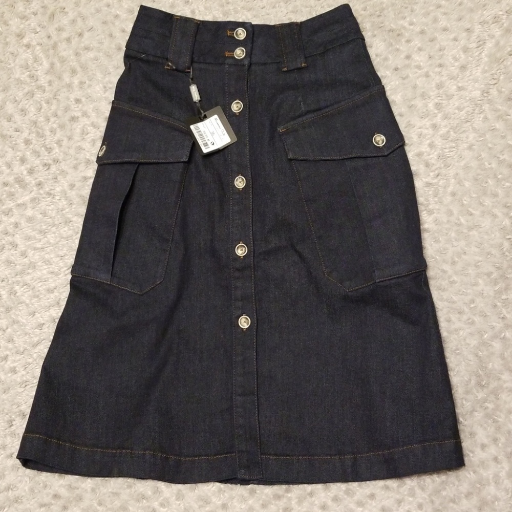 Massimo Dutti Sz 4 A line skirt NWT